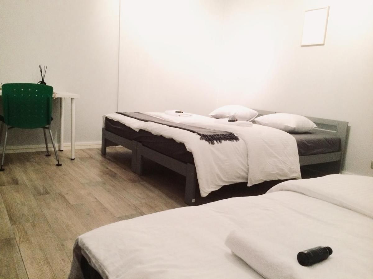 Fractal Guest Rooms - Poznan Centrum Andersia Square & Old Town Pokoj fotografie